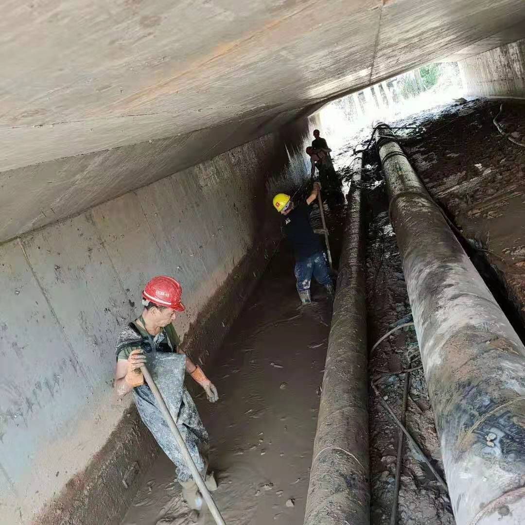 察哈尔右翼中工业管道清淤